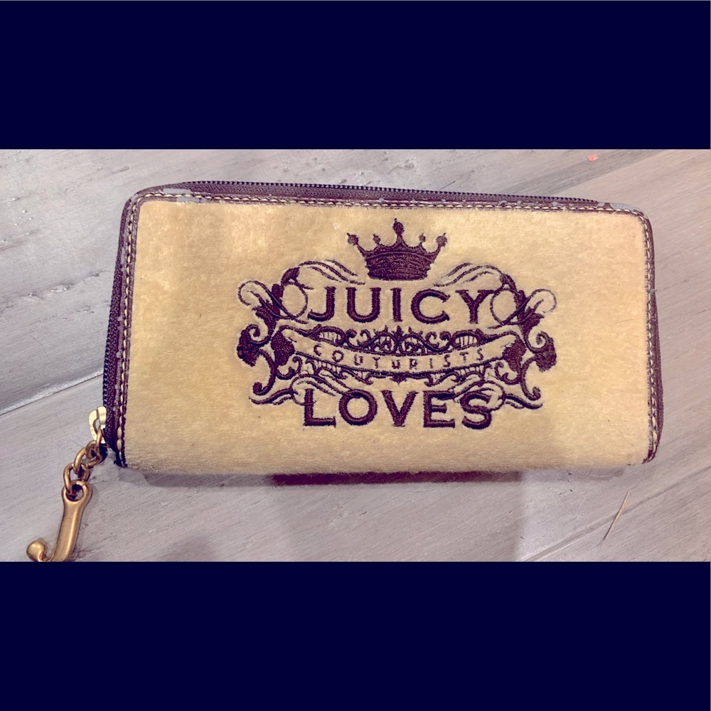 Juicy Couture Terry Wallet